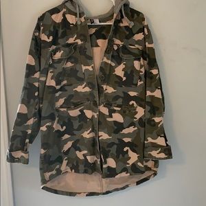 Women’s camo jacket